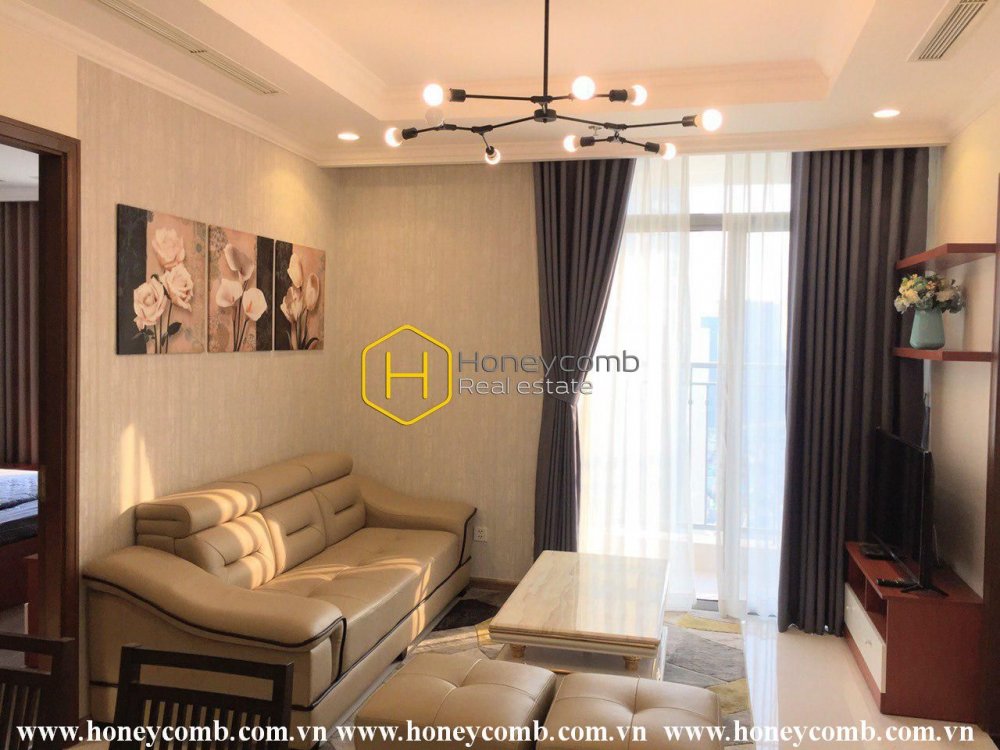 Không có từ nào có thể mô tả căn hộ 3 phòng ngủ tuyệt vời cho thuê này ở Vinhomes Central Park