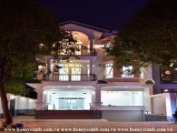 Breath-taken with the perfect beauty of the District 2 villa