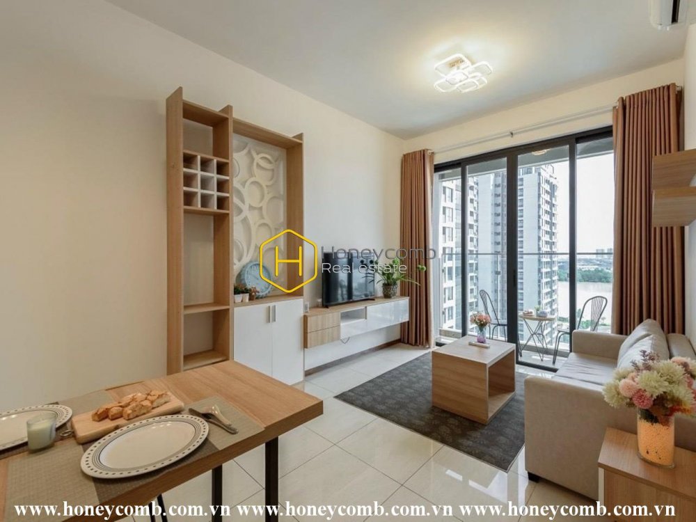 Let your soul be free in the wonderful space of this One Verandah apartment