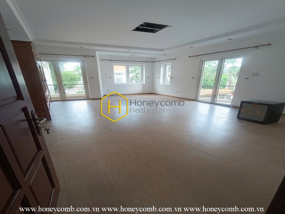 Villa mới với đầy đủ nội thất cao cấp cho thuê Thao Dien