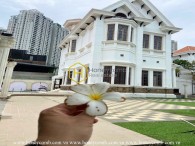 Khám phá vẻ đẹp lộng lẫy trong villa cổ điển ở Quận 2
