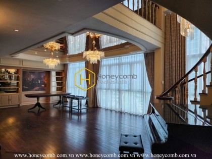 Decor accessories are kept to a minimum in this The Vista Duplex