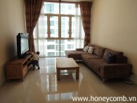Amazing apartment for rent in The Vista, nice decoration