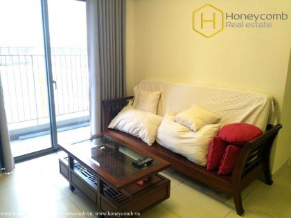 Căn hộ 2 phòng ngủ có đồ nội thất bằng gỗ cho thuê tại Masteri Thảo Điền