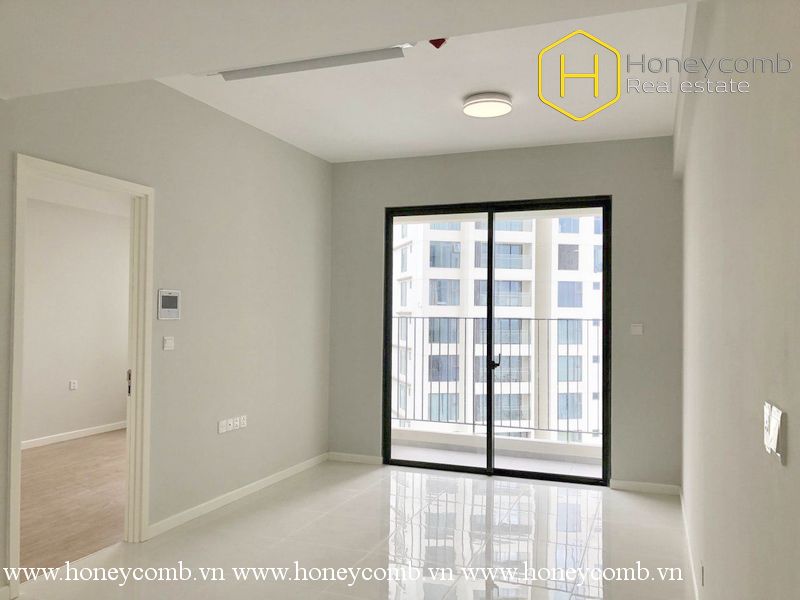 The spacious 1 bedroom without furniture at Masteri An Phu