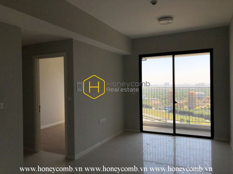 Freely express your creativity  in this well lit unfurnished apartment in Masteri An Phu