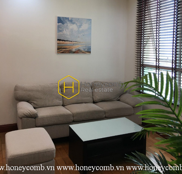 An idyllic home that makes you feel tranquil in The Manor