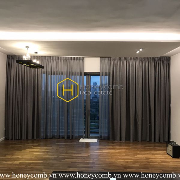 Shiny & Unfurnished apartment for rent in Palm Heights