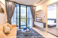 Viên ngọc quý trong lòng Quận 2 - Căn hộ lộng lẫy tại Vinhomes Golden River cho thuê