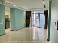 Perfect Interfusion of pastel tones in Vinhomes Central Park semi furnished apartment