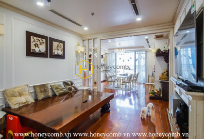 Discover luxurious apartment with Western Royal style in Vinhomes Central Park