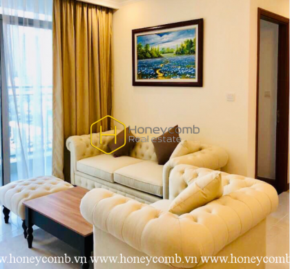 Beautiful in pure white tone - Vinhomes Central Park apartment for leasing