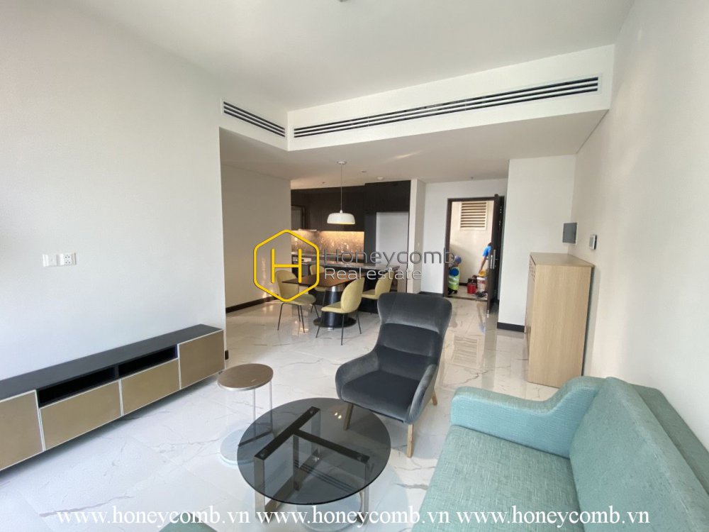 Tọa lạc ở Empire City , căn hộ này hội tụ tất cả những ưu điểm của nơi này