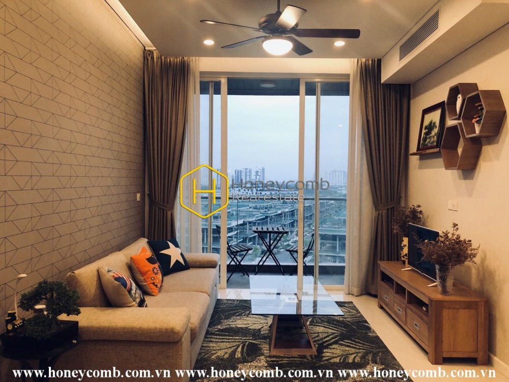 Indulge the magnificent architecture in Sala Sarimi apartment