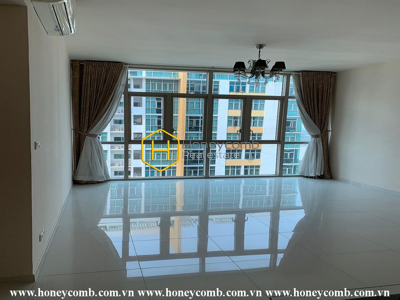 Thả hồn bạn trong thiết kế căn hộ The Vista không đồ đạc này