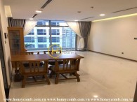 An luxurious Vinhomes Central Park apartment for rent brings paradise to you!