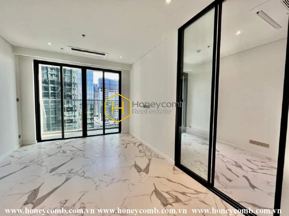 A great apartment with 2 bedrooms and no furniture in Metropole Thu Thiem is for rent