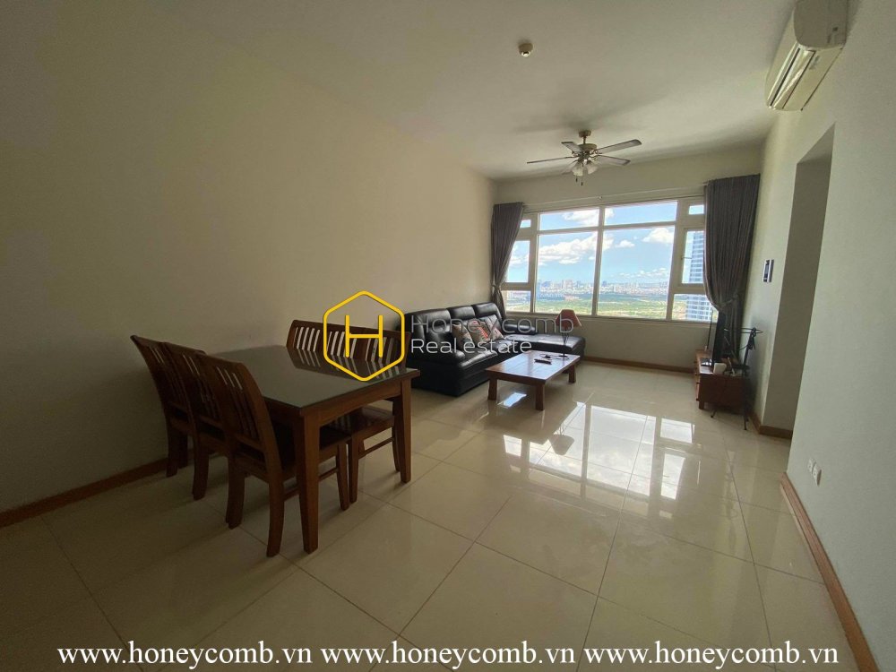 Old-fashioned style apartment for rent in Sai Gon Pearl