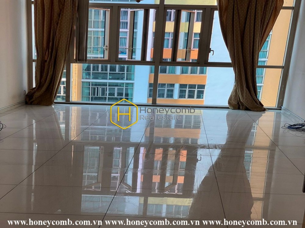 Begin a new style life in this unfurnished apartment at The Vista An Phu