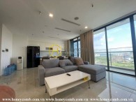 A perfect apartment with neat decoration and enchanting city view in Vinhomes Golden River