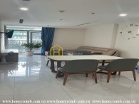 Căn hộ cao cấp tại Vinhomes Central Park với tông màu trang nhã