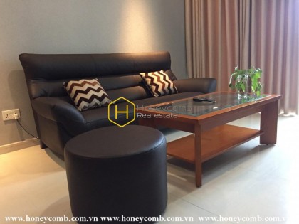 City garden apartment- Rustic decor and cozy living spaces for family