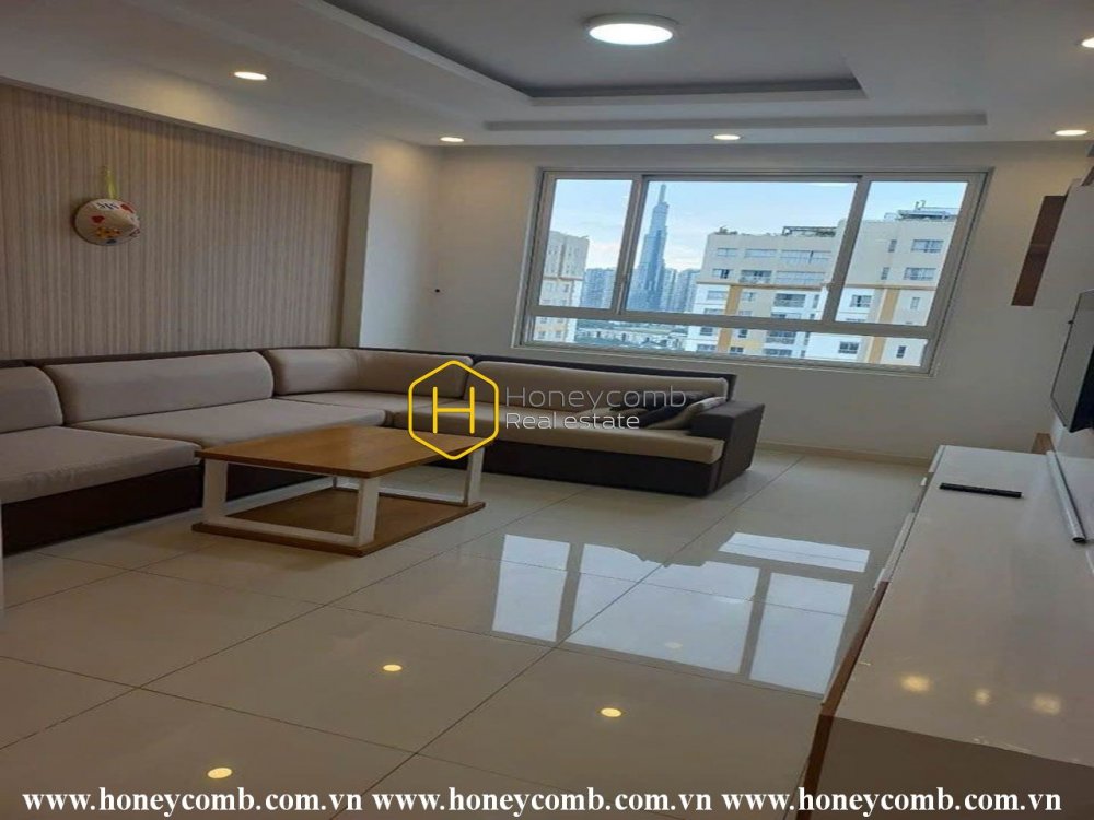 This amazing Tropic Garden apartment with modern amenities is for rent at affordable price