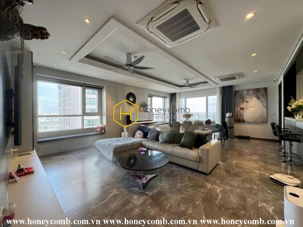 An exquisite apartment with aesthetic beauty in Xi Riverview Palace  is now for rent!