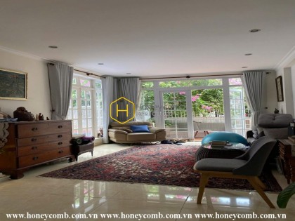 Với kiến trúc ấn tượng và nội thất tinh tế, villa cho thuê ở Quận 2 sẽ không làm bạn thất vọng