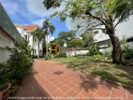 Khám phá vẻ đẹp lộng lẫy trong villa cổ điển ở Quận 2
