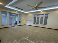 Trải nghiệm căn villa đậm chất nghệ thuật với khu vườn xanh mát và hồ bơi riêng, tọa lạc tại quận 2