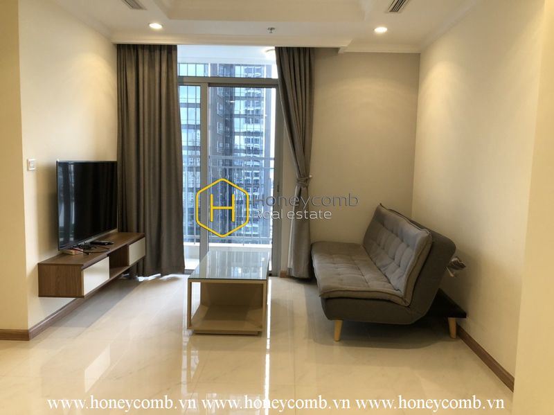 Chìm đắm trong vẻ đẹp nhã nhặn và hiện đại trong căn hộ 2 phòng ngủ ở Vinhomes Central Park