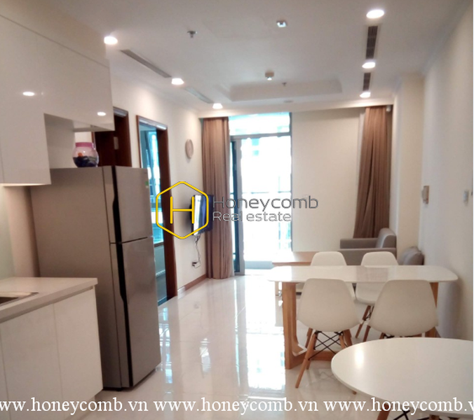 Thu hút bởi nét trắng dịu dàng trong căn hộ nhà Vinhomes Central Park