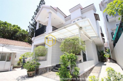 Bright and unfurnished villa with a garden and a pool is for rent in Thao Dien , District 2