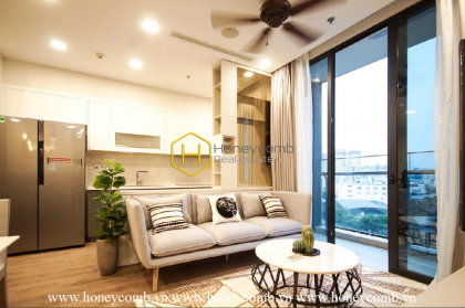 The stunning 2 bedrooms-apartment is waiting for you in Vinhomes Golden River