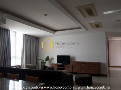Perfect interior with a 3 bedrooms apartment in Xi Riverview Palace