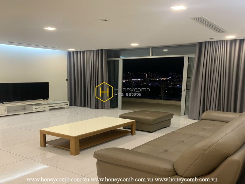 Let's admire an incredible view from Vinhomes Central Park apartment