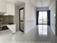Such a spacious apartment with 2 bed rooms! It is waiting for you to decorate in Masteri An Phu