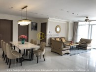 Luxury and Comfortable with 4 bedrooms apartment in Vinhomes Central Park