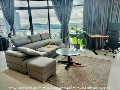 Convenient 2 bedrooms with a beautiful view from City Garden