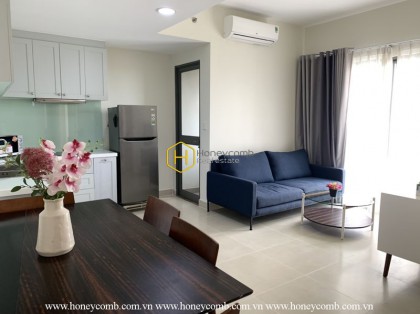 Wonderful 2 bedroom apartment with open kitchen in Masteri Thao Dien