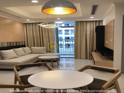 Cheer your mood up with this youthful Vinhomes Central Park apartment