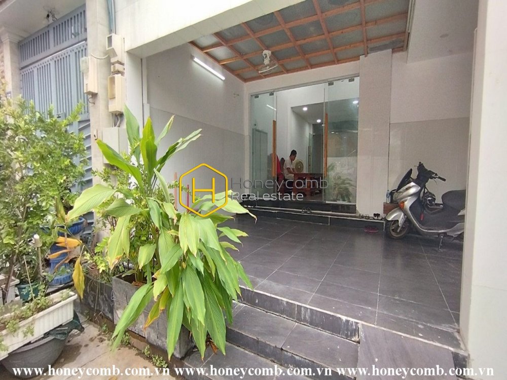 Find out the secret of the beauty in District 2 villa