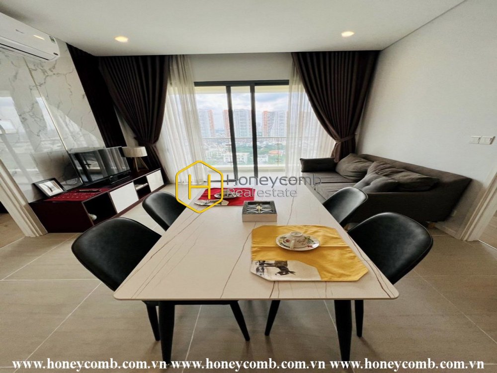 This peaceful apartment in Diamond Island will bring pleasant feelings whenever you're at home