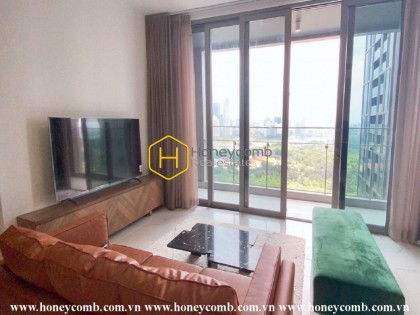 Feel the warmth and modernity in this stunning apartment in Empire City