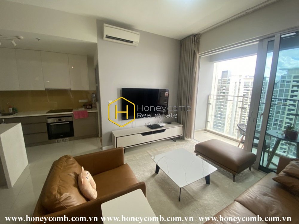 Contemporary Apartment with Breathtaking Views At Estella Heights