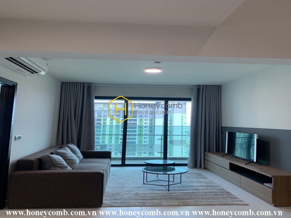 Cảm nhận sự thanh lịch trong căn hộ duplex tuyệt vời với đầy đủ tiện nghi cho thuê này Feliz En Vista