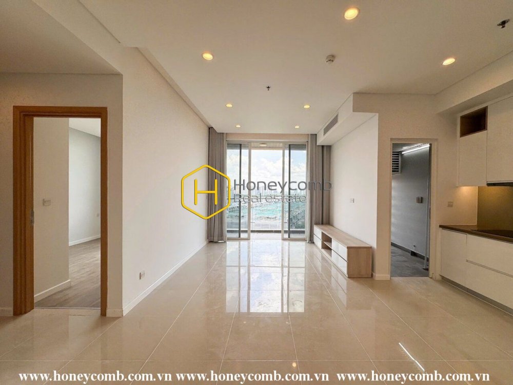 Simple design in Sala Sarimi apartment creates a coziness