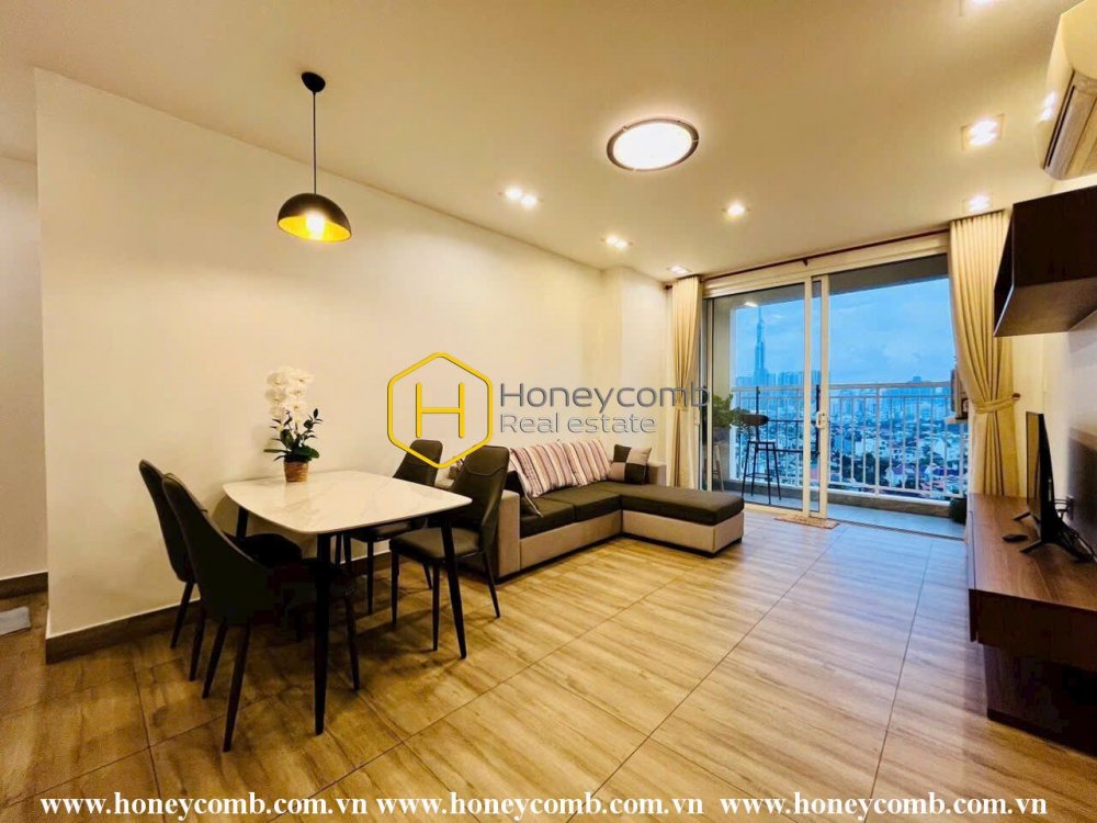 Explore the urban vibes in this modern Tropic Garden apartment