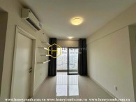 A roomy apartment for rent in a prime location at Masteri Thao Dien